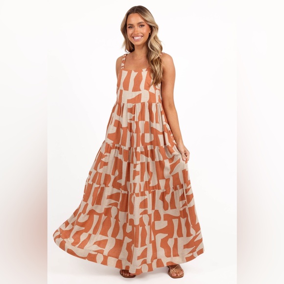 Petal & Pup Dresses & Skirts - Petal & Pup Burnt Orange and Cream Patterned Maxi Dress
